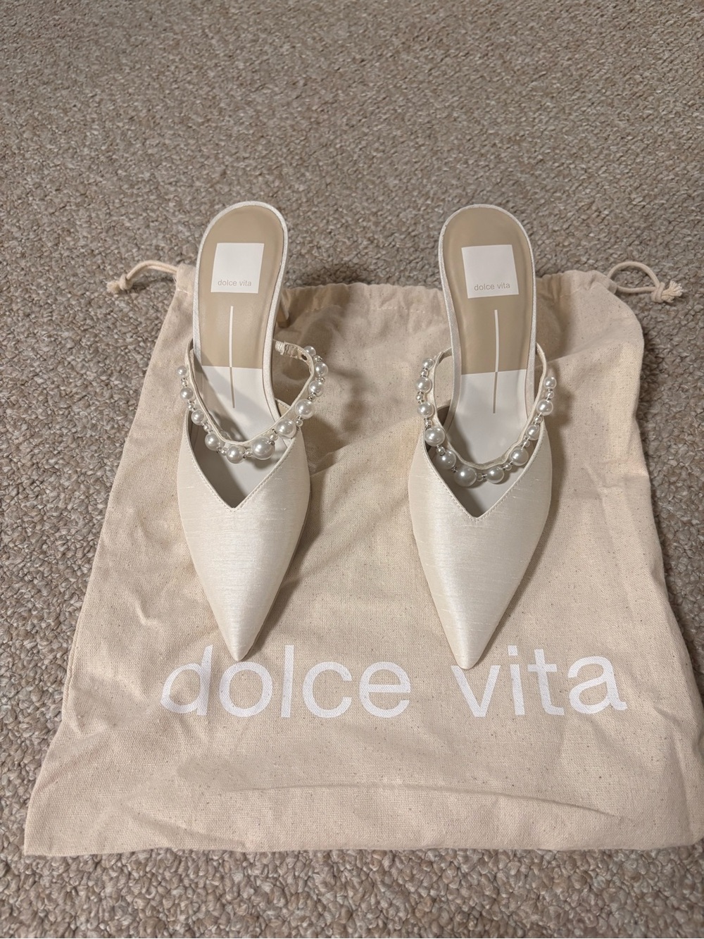 Dolce Vita Kanika Pearl Heels - Picture 3 of 4